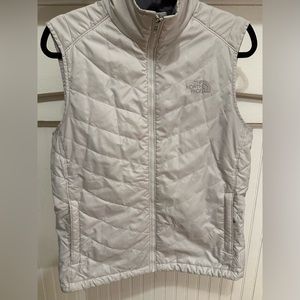 The North Face Light Grey Vest Size Large